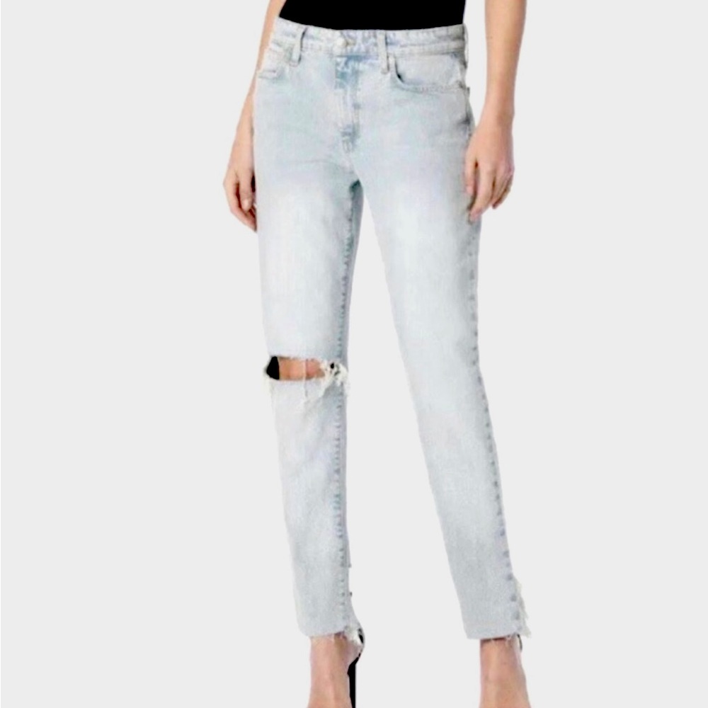 Joe’s Jean x Taylor Hill Straight Leg Ankle Step Hem Jeans Light Blue Sze 28 NWT